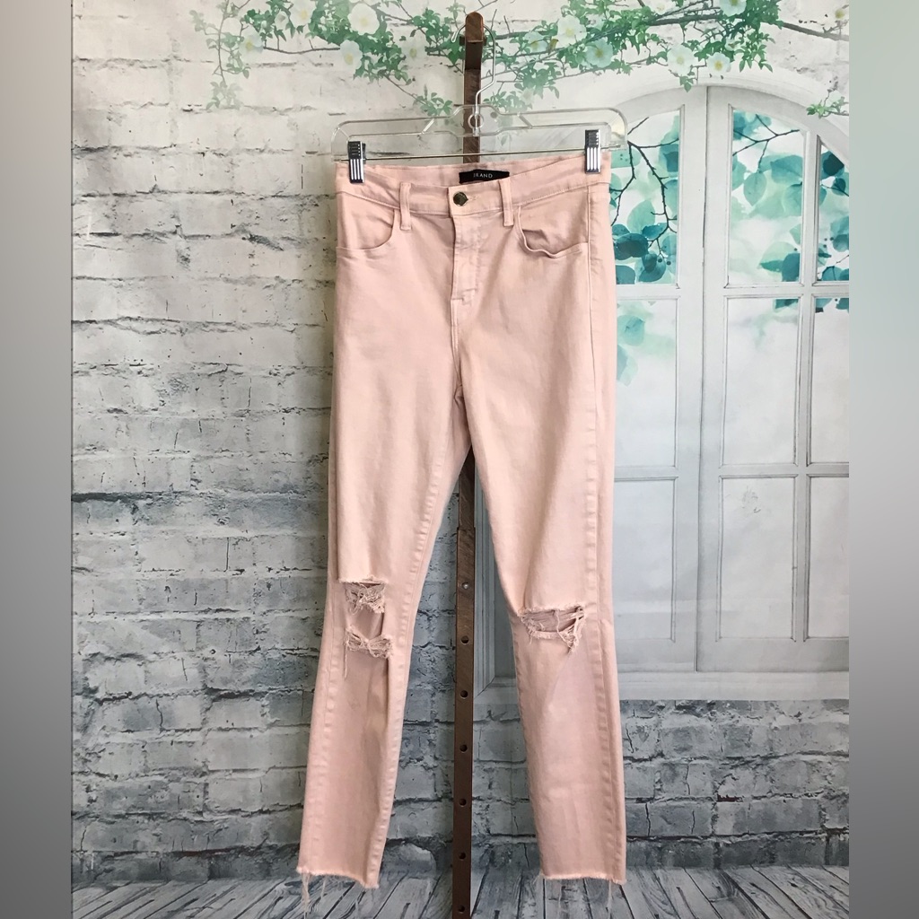 J Brand 26